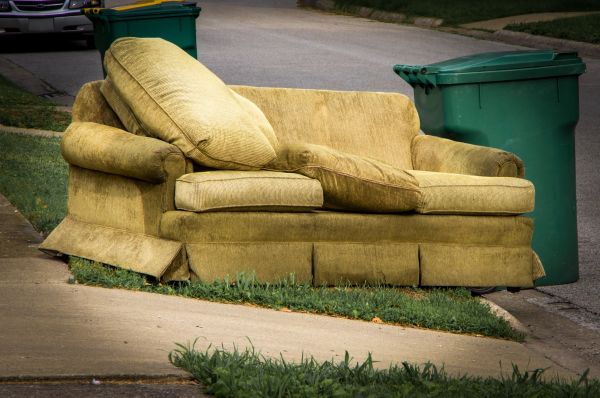 Sofa Removal Service in Seattle