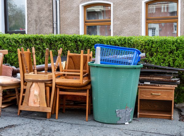 Chair Disposal Service in Seattle